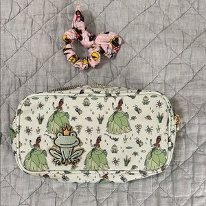 Stony Clover Lane, small Tiana pouch Pouch with mickey and Minnie Scrunchie